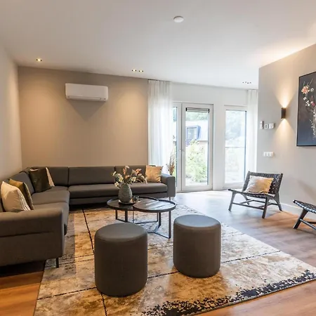 Villa Veluwe Met Binnenzwembad & Wellness Xl | 24 Personen | Rolstoeltoegankelijk *