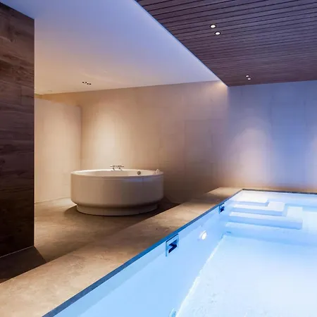 Villa Veluwe Met Binnenzwembad & Wellness Xl | 24 Personen | Rolstoeltoegankelijk Wekerom