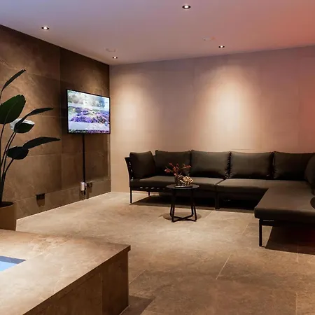 Veluwe Met Binnenzwembad & Wellness Xl | 24 Personen | Rolstoeltoegankelijk *