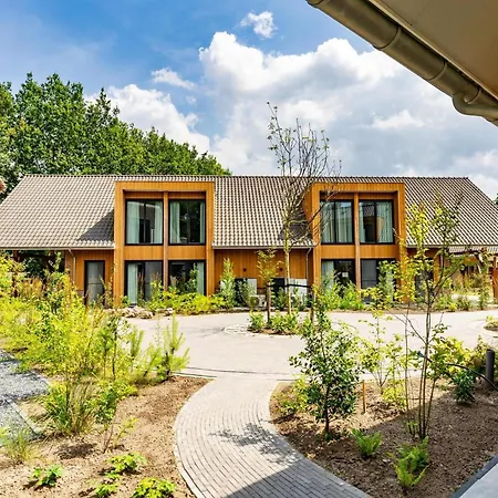 Veluwe Met Binnenzwembad & Wellness Xl | 24 Personen | Rolstoeltoegankelijk Villa