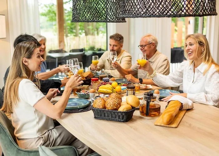 Veluwe Met Binnenzwembad & Wellness Xl | 24 Personen | Rolstoelvriendelijk Wekerom