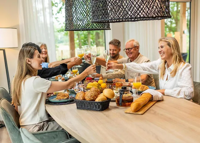 Veluwe Met Binnenzwembad & Wellness Xl | 24 Personen | Rolstoelvriendelijk Villa Wekerom