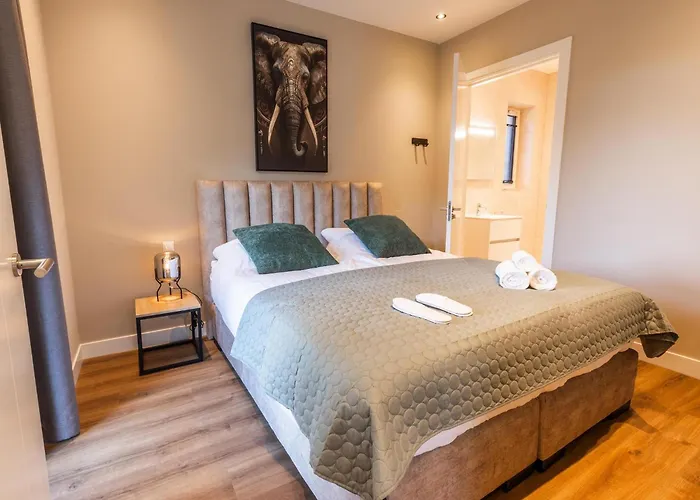 Veluwe Met Binnenzwembad & Wellness Xl | 24 Personen | Rolstoelvriendelijk Wekerom