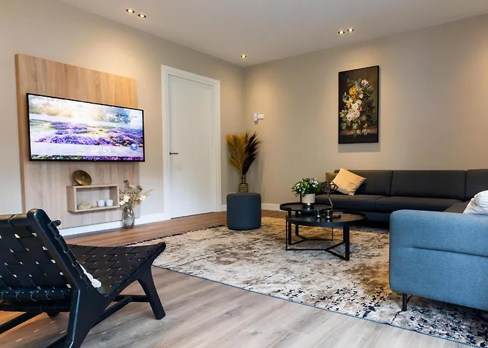 Veluwe Met Binnenzwembad & Wellness Xl | 24 Personen | Rolstoelvriendelijk Villa