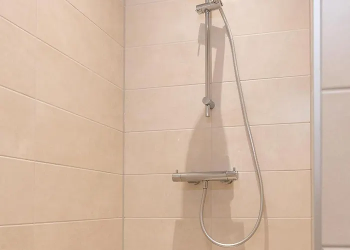 Veluwe Met Binnenzwembad & Wellness Xl | 24 Personen | Rolstoelvriendelijk Villa Wekerom