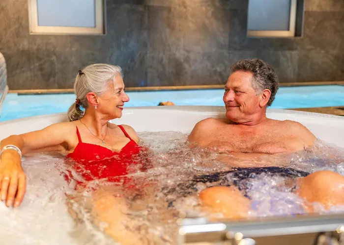 Veluwe Met Binnenzwembad & Wellness Xl | 24 Personen | Rolstoelvriendelijk Villa *